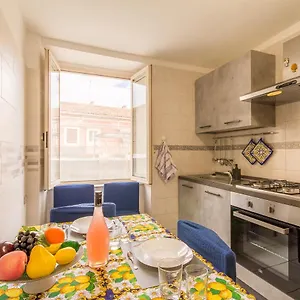  Apartament Sicula Few Minutes To Sea - Happy